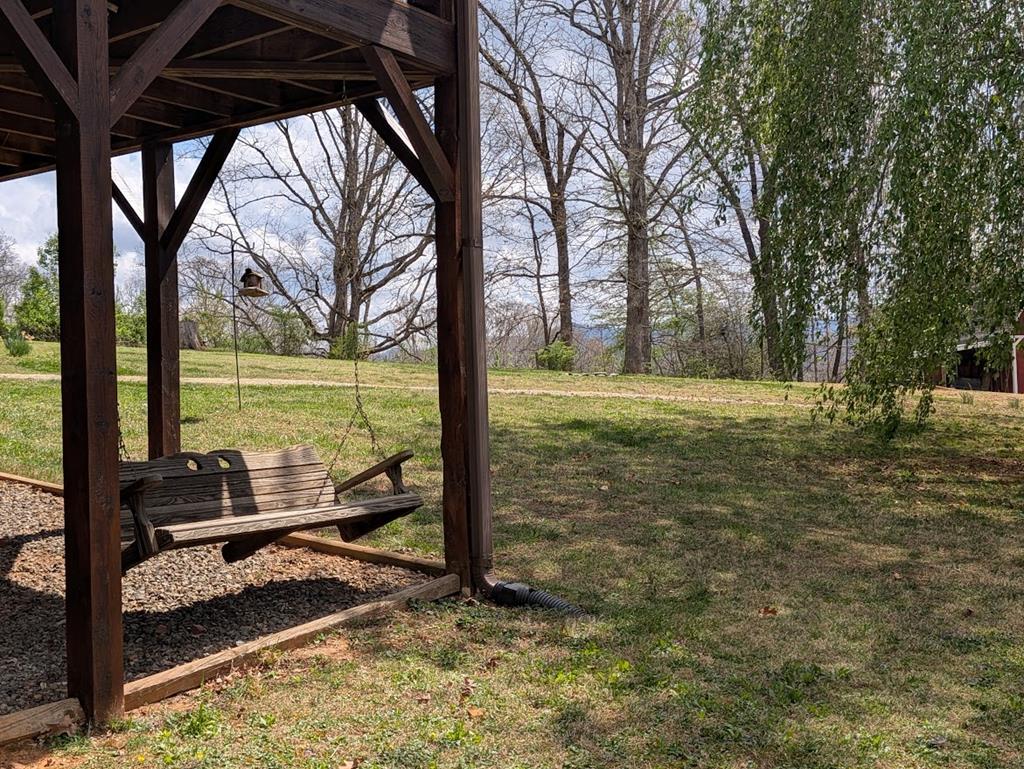 223 Mountain Breezes Drive Property Photo 10