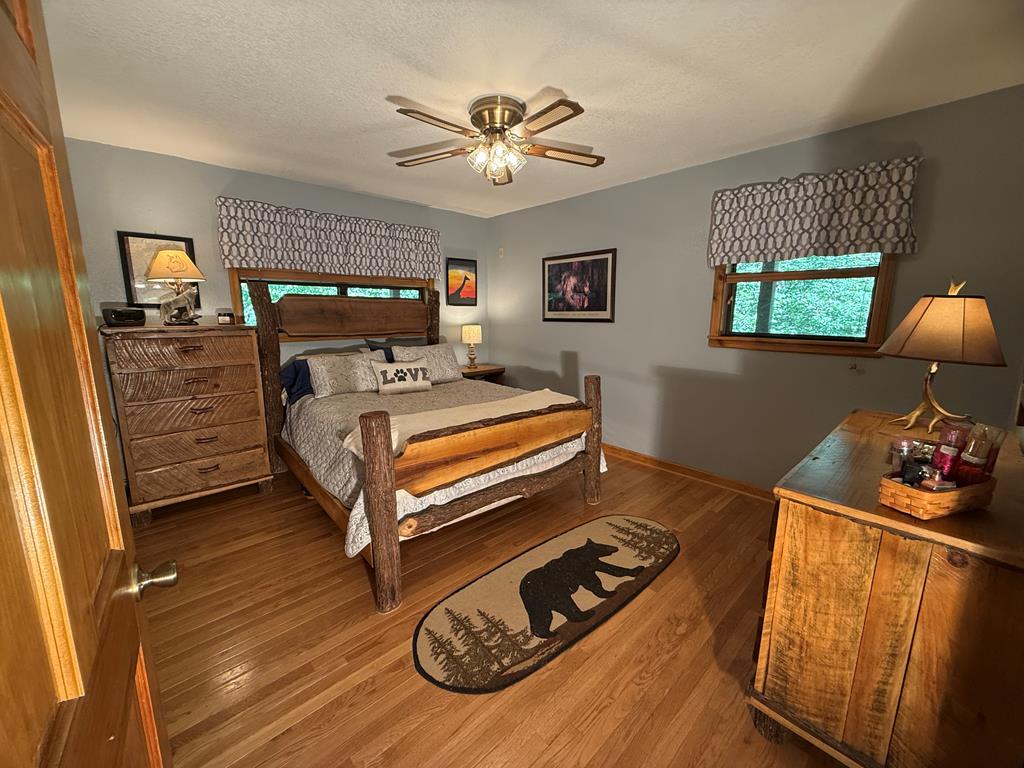 223 Mountain Breezes Drive Property Photo 21