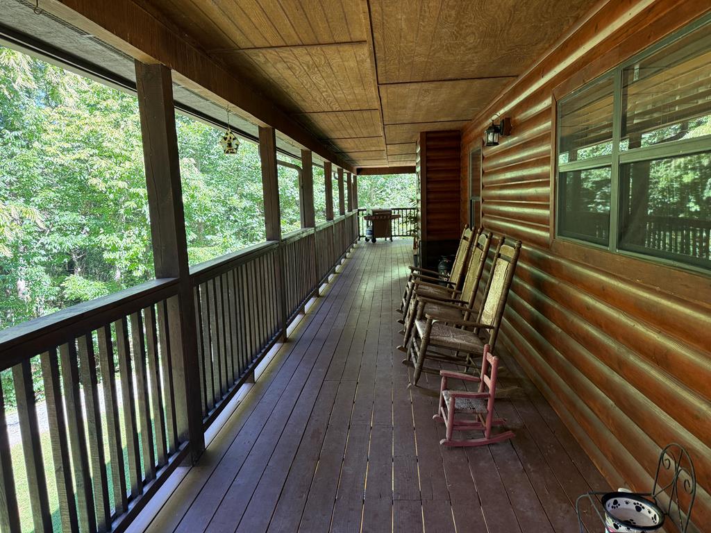 223 Mountain Breezes Drive Property Photo 27