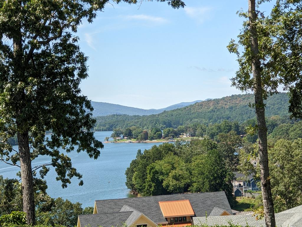 223 Mountain Breezes Drive Property Photo 33