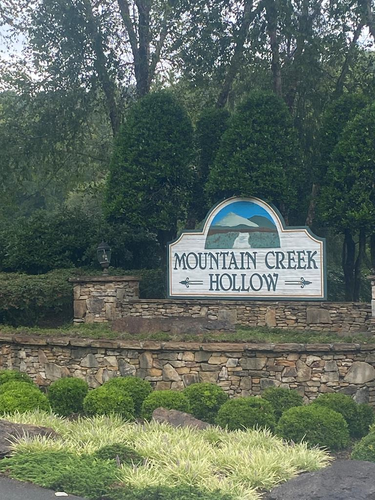 27 Mountain Creek Hollow Drive Property Photo 1