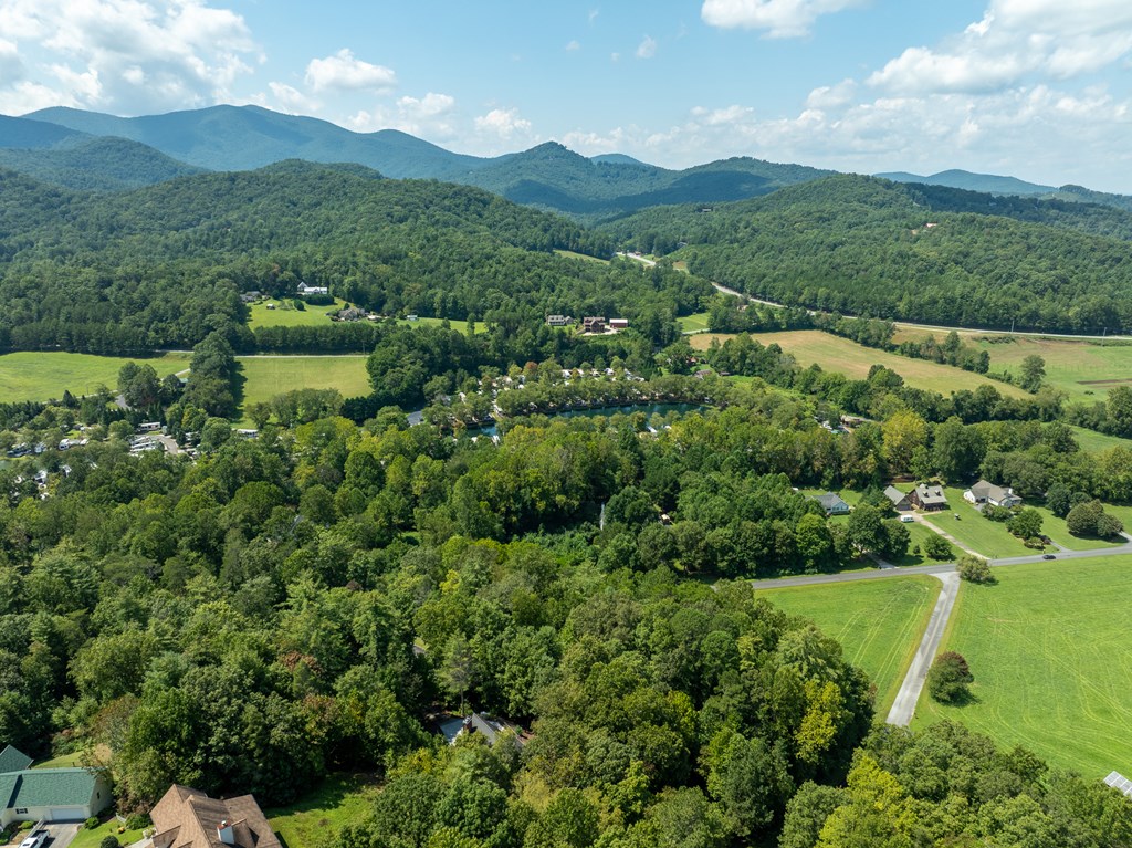 77 Souther Mill Overlook Property Photo 22