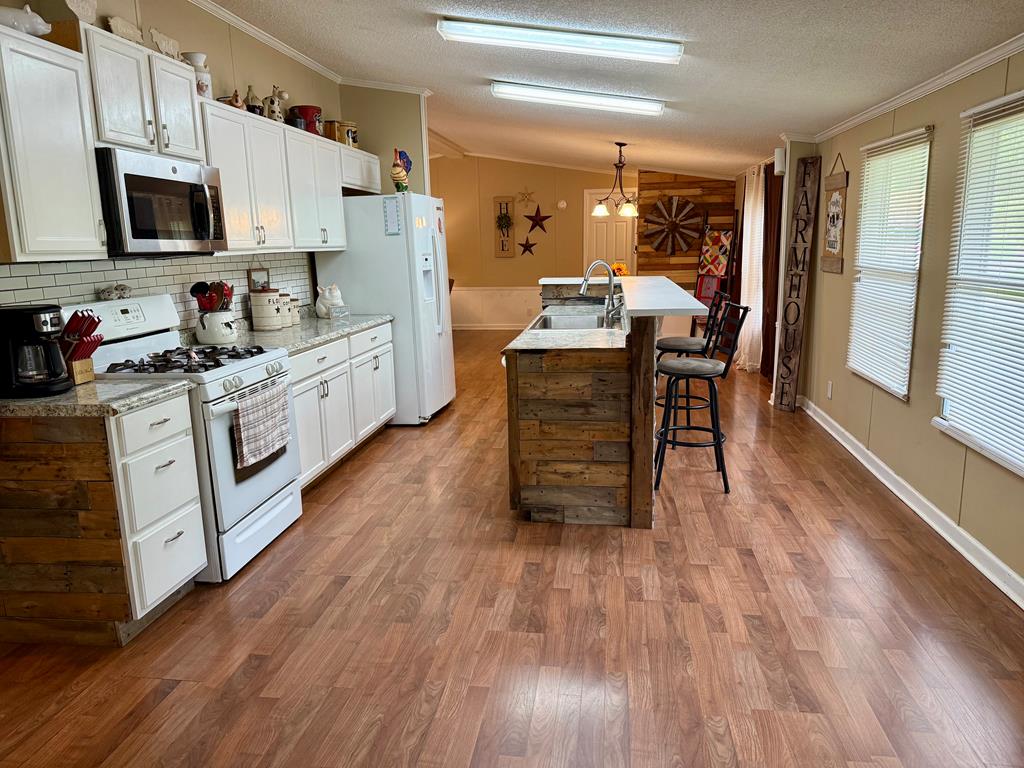 283 Wilderness Camp Road Property Photo 11