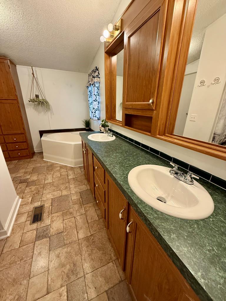 283 Wilderness Camp Road Property Photo 16