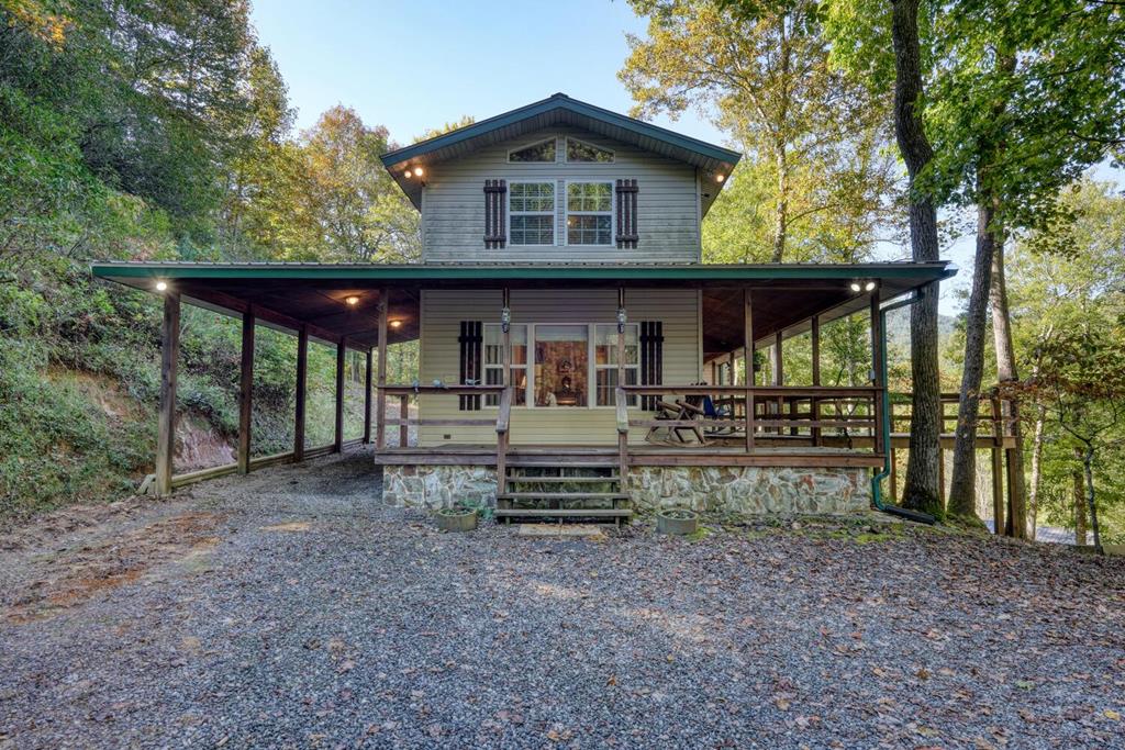 3966 Hickory Nut Drive Property Photo 1