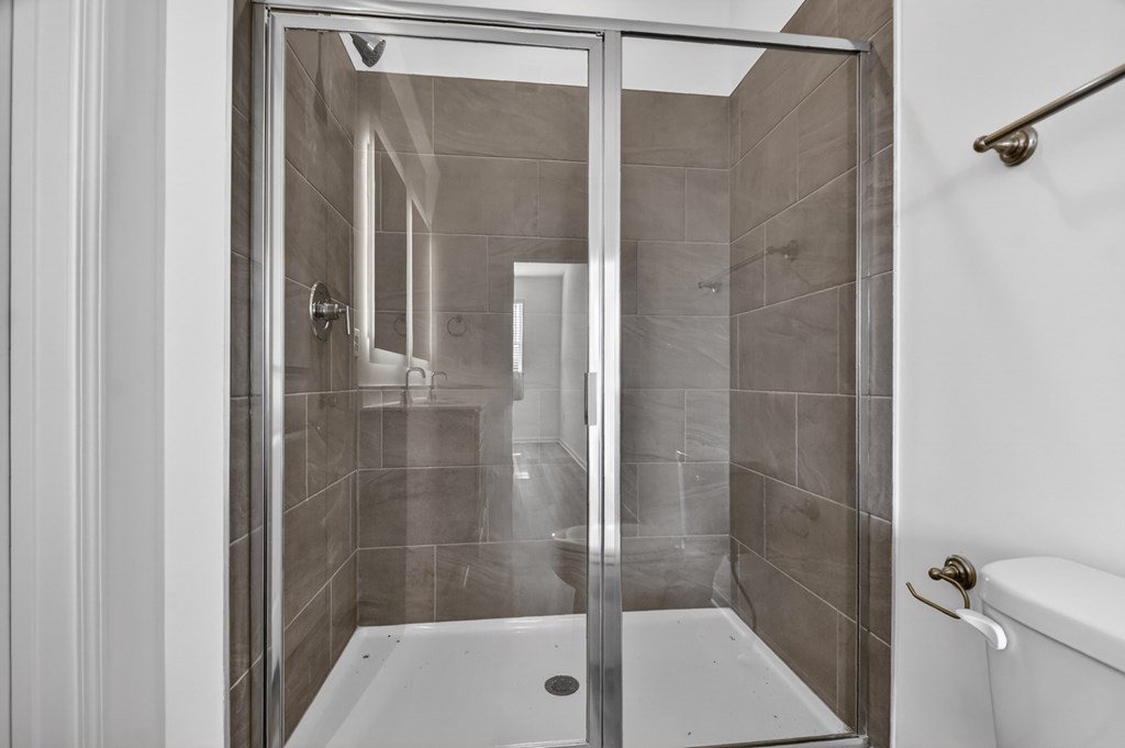 Unit 7 Grove Loop Property Photo 26