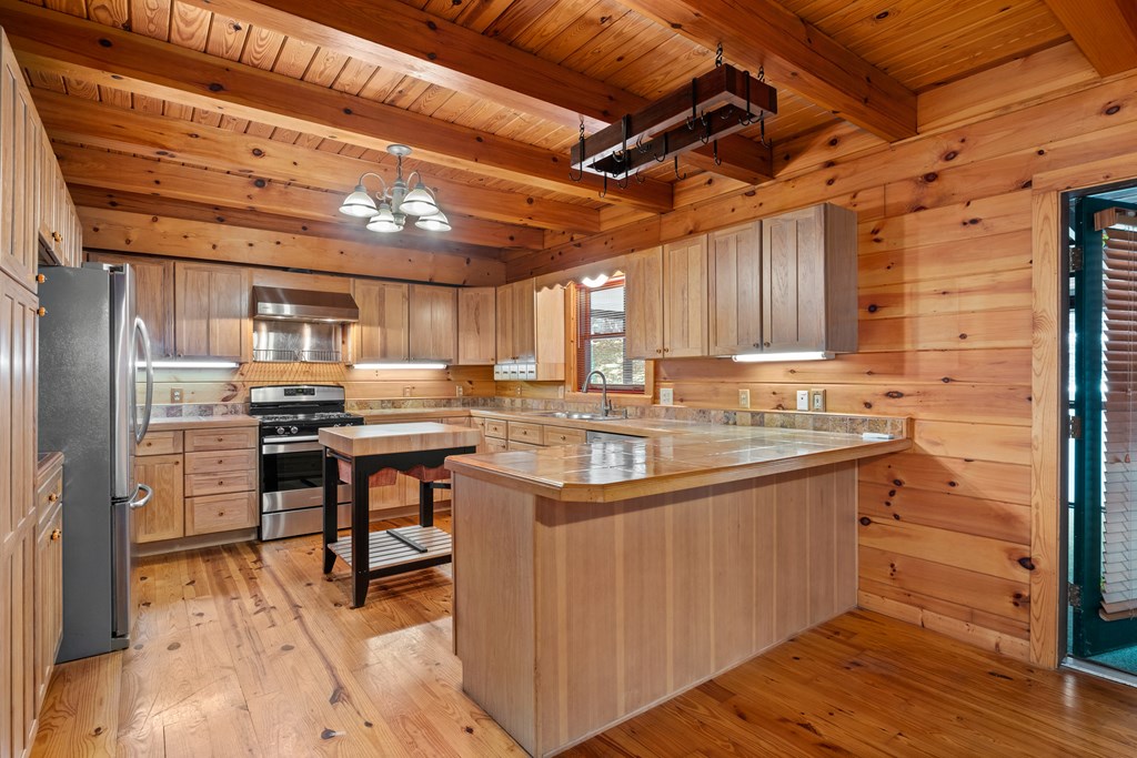 891 Deerfield Property Photo 11