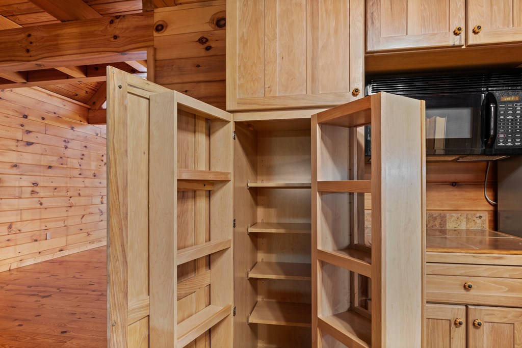 891 Deerfield Property Photo 15