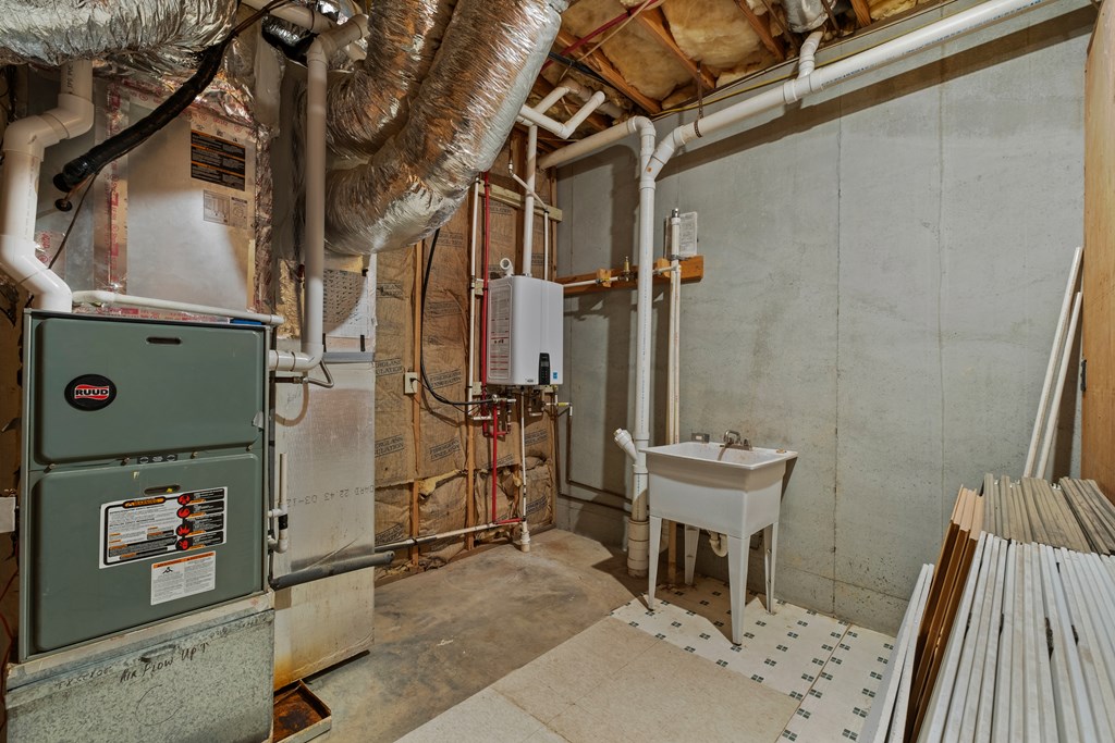 891 Deerfield Property Photo 43
