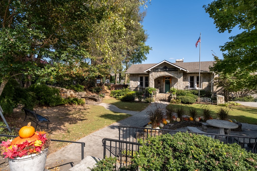 891 Deerfield Property Photo 58