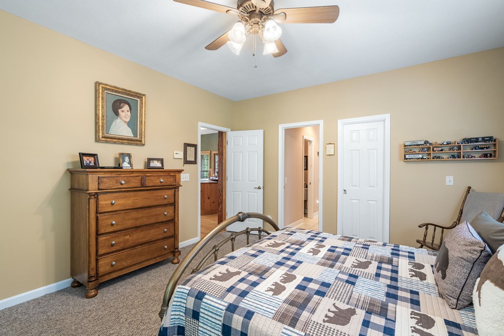 82 Hebron Way Property Photo 14