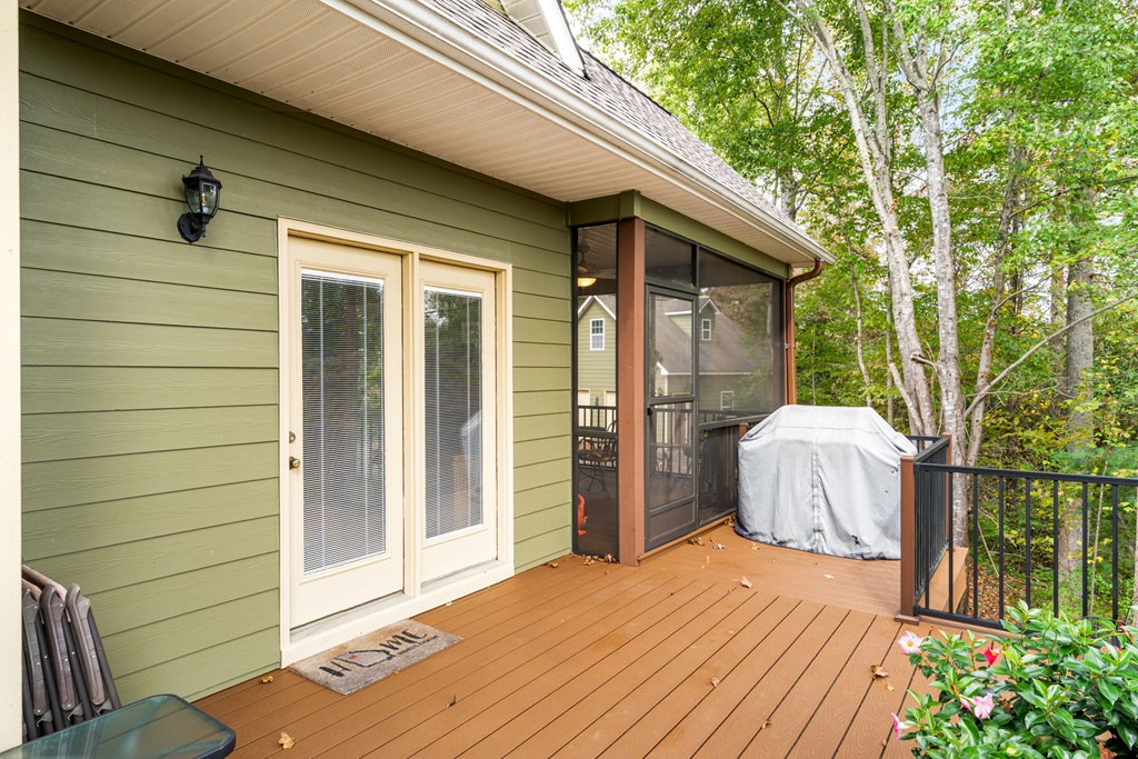 82 Hebron Way Property Photo 34