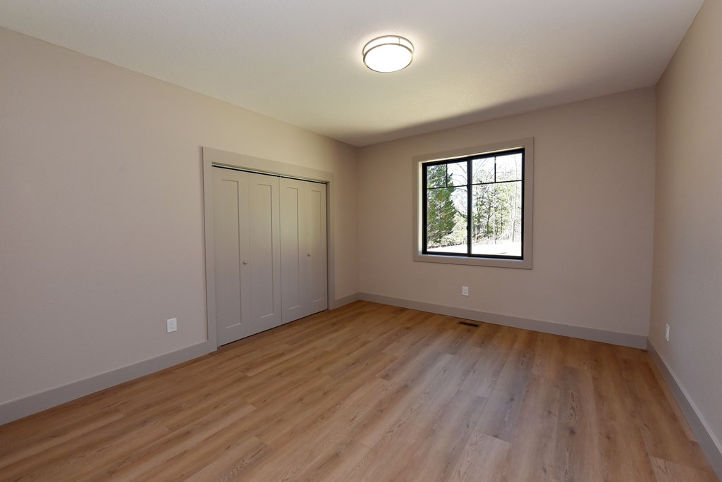 2408 Standing Meadows Drive Property Photo 41