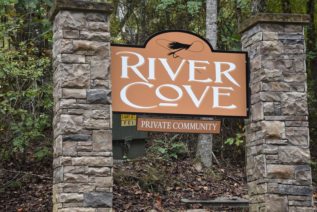 361 River Cove Property Photo 1