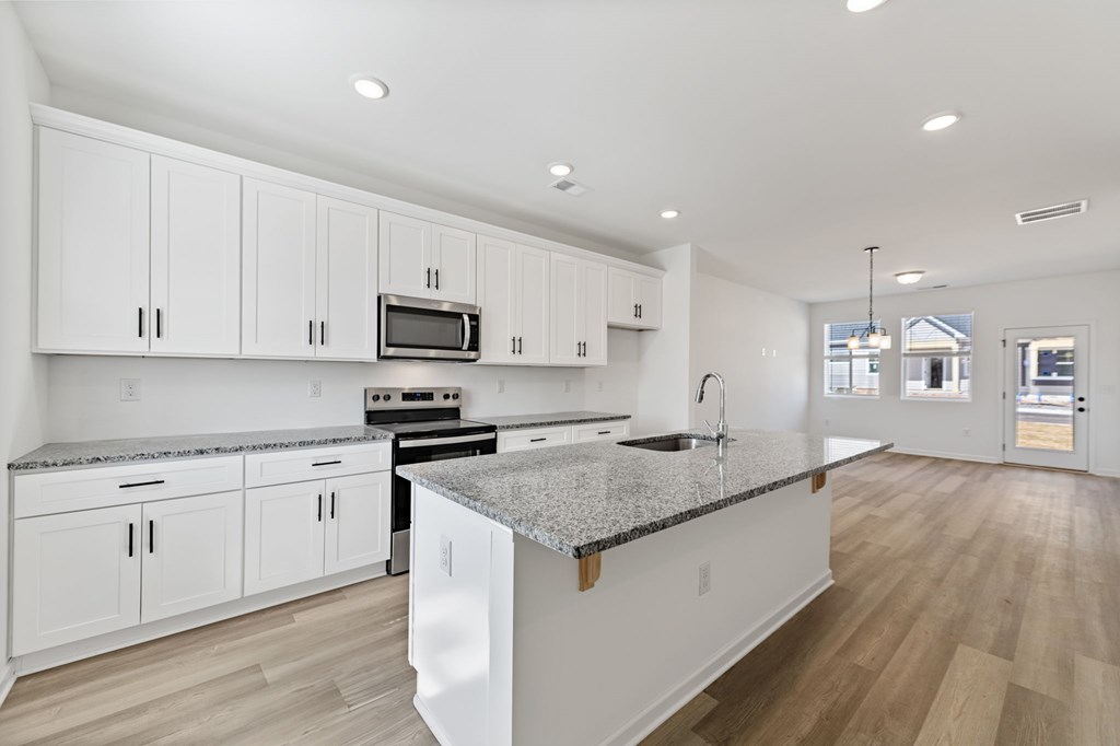 Unit 32 Grove Loop Property Photo 26