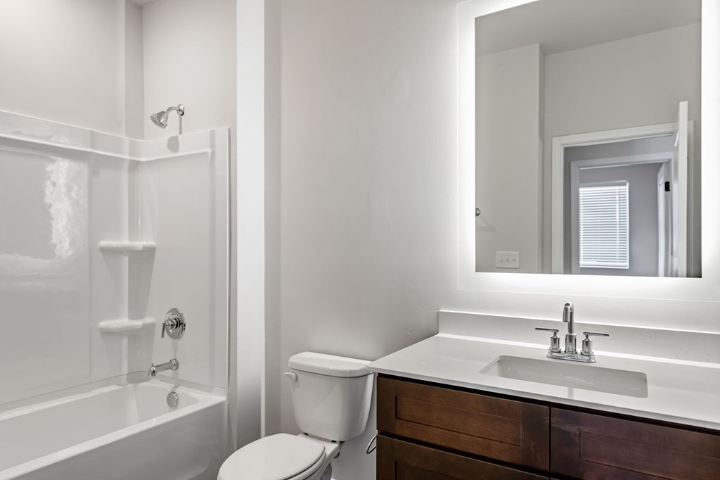 Unit 32 Grove Loop Property Photo 35