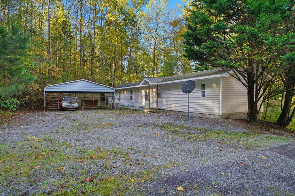 1907 John Call Road Property Photo 1