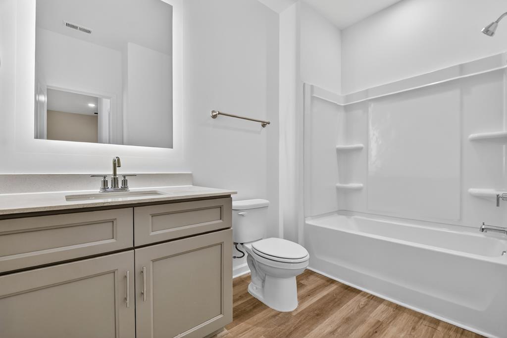 Unit 17 Grove Loop Property Photo 30