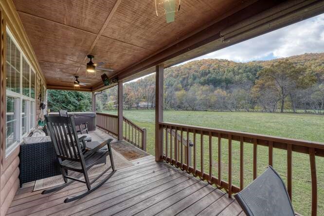 3558 River Front Lane Property Photo 35