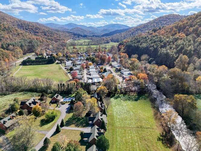 3558 River Front Lane Property Photo 48