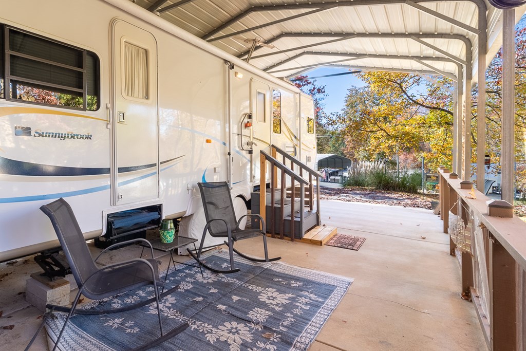 66 Peaceful Loop Property Photo 15