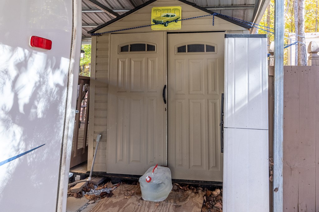 66 Peaceful Loop Property Photo 16