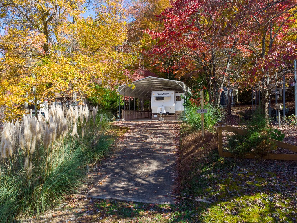 66 Peaceful Loop Property Photo 18
