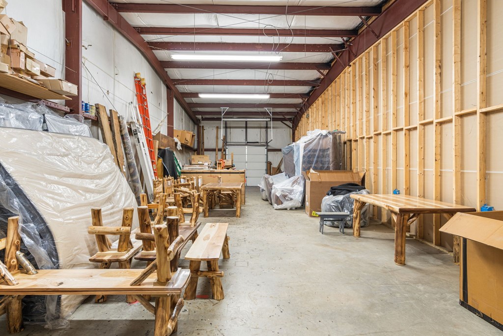 420294 Property Photo 3