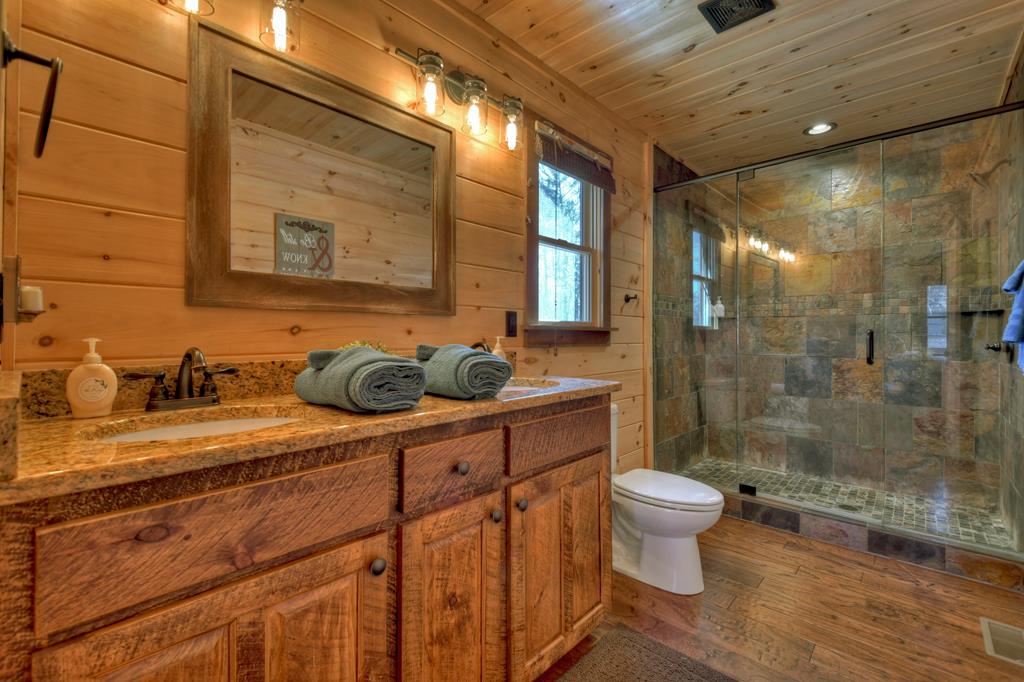 136 Oasis Drive Property Photo 23