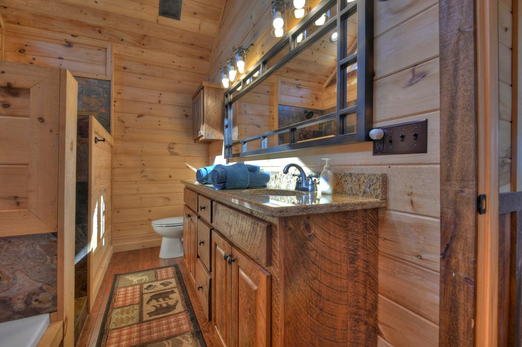 136 Oasis Drive Property Photo 30