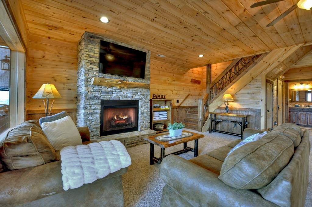 136 Oasis Drive Property Photo 35