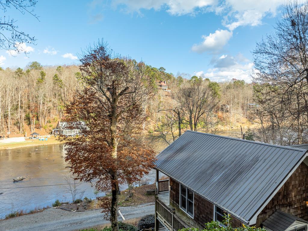 232 Riveredge Lane Property Photo 1