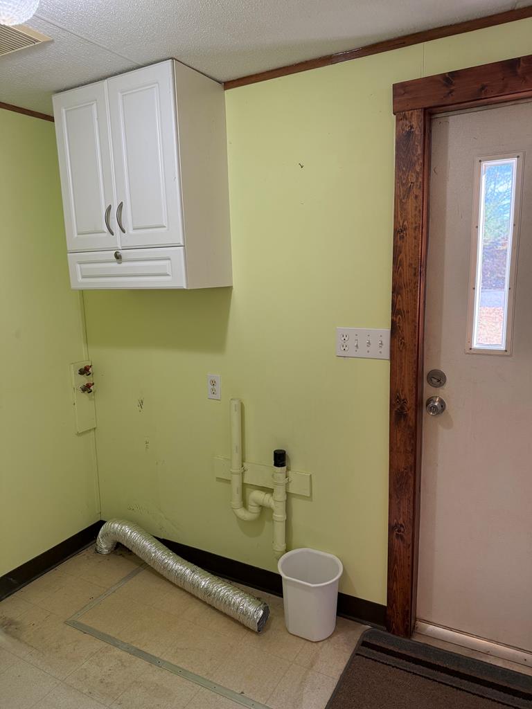 354 Ridgeview Circle Property Photo 9