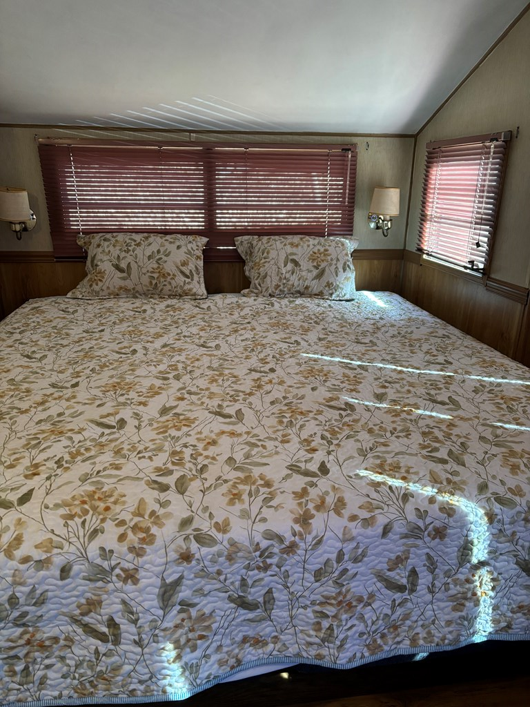 119 Laurel Branch Drive Property Photo 3