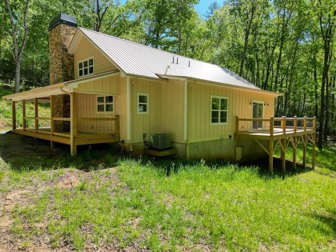 175 Broadtree Branch Drive Property Photo 2
