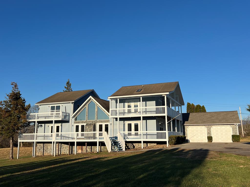 286 Mccombs Road Property Photo 1