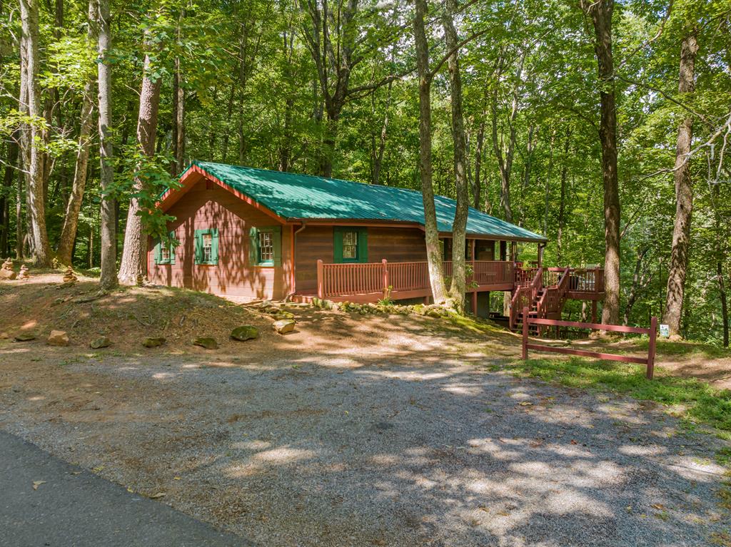 131 Hickory Trace Property Photo 1