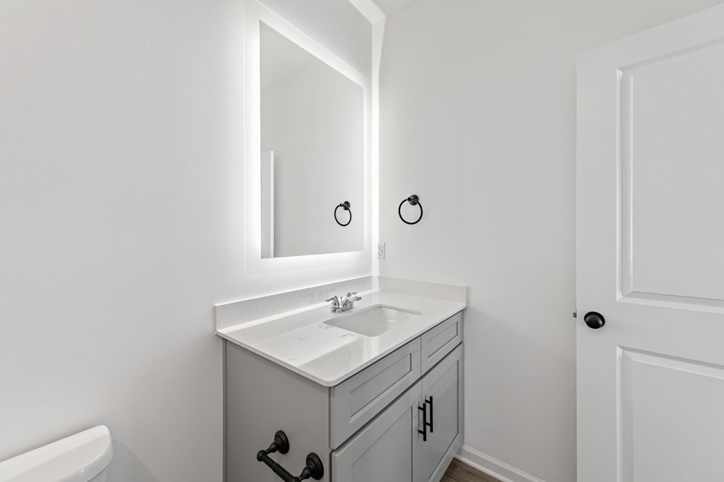 Unit 49 Grove Loop Property Photo 15