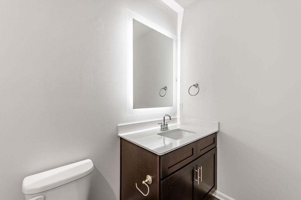 Unit 49 Grove Loop Property Photo 22