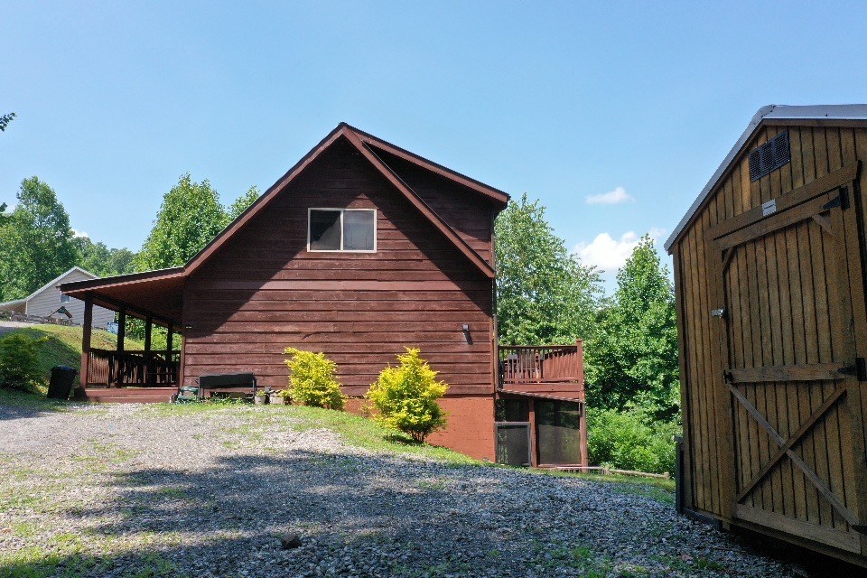 223 Red Bud Lane Property Photo 47