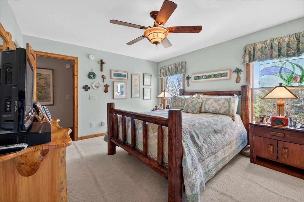 200 Twelve Oaks Drive Property Photo 43