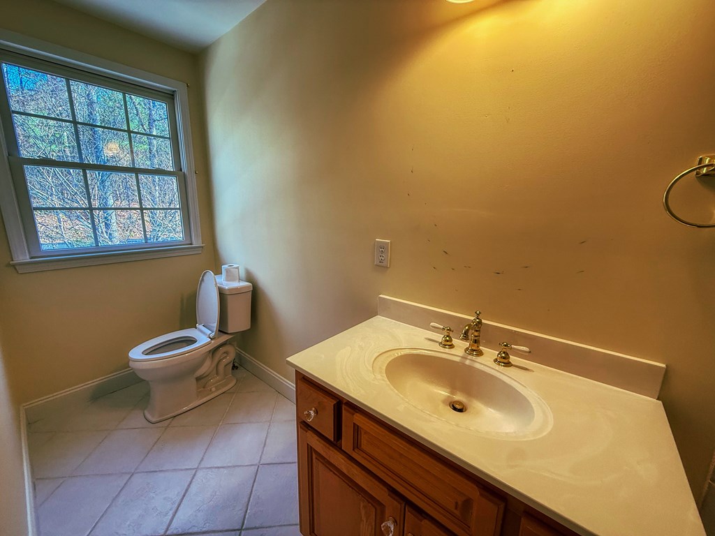 188 Clear Creek Valley Drive Property Photo 33
