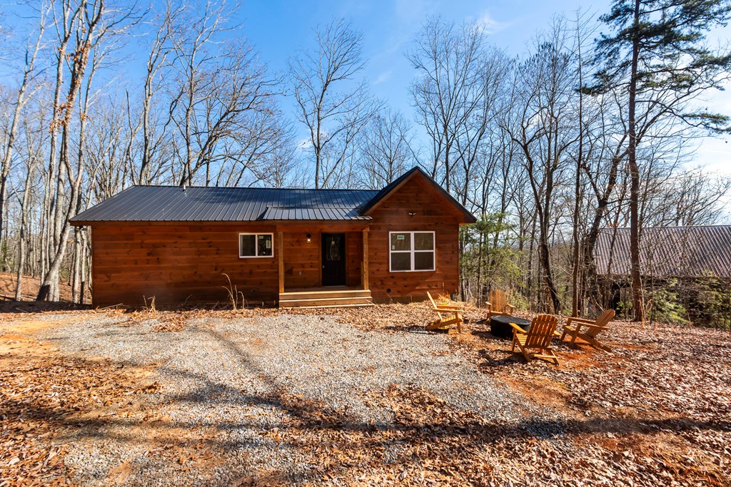 87 Tuscarora Trail Property Photo 4