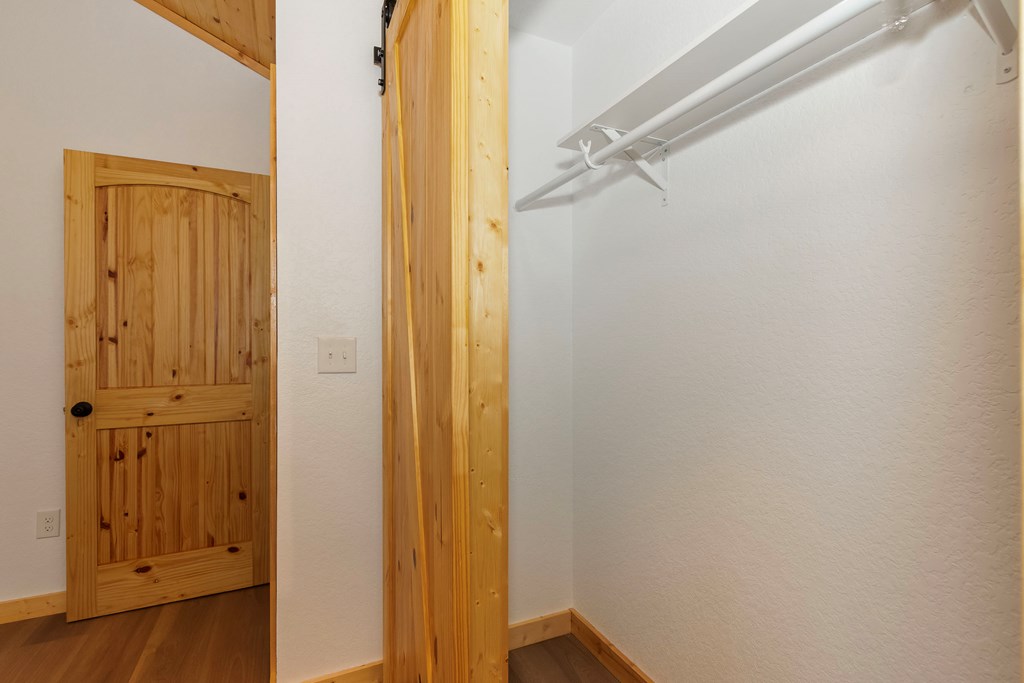 87 Tuscarora Trail Property Photo 46