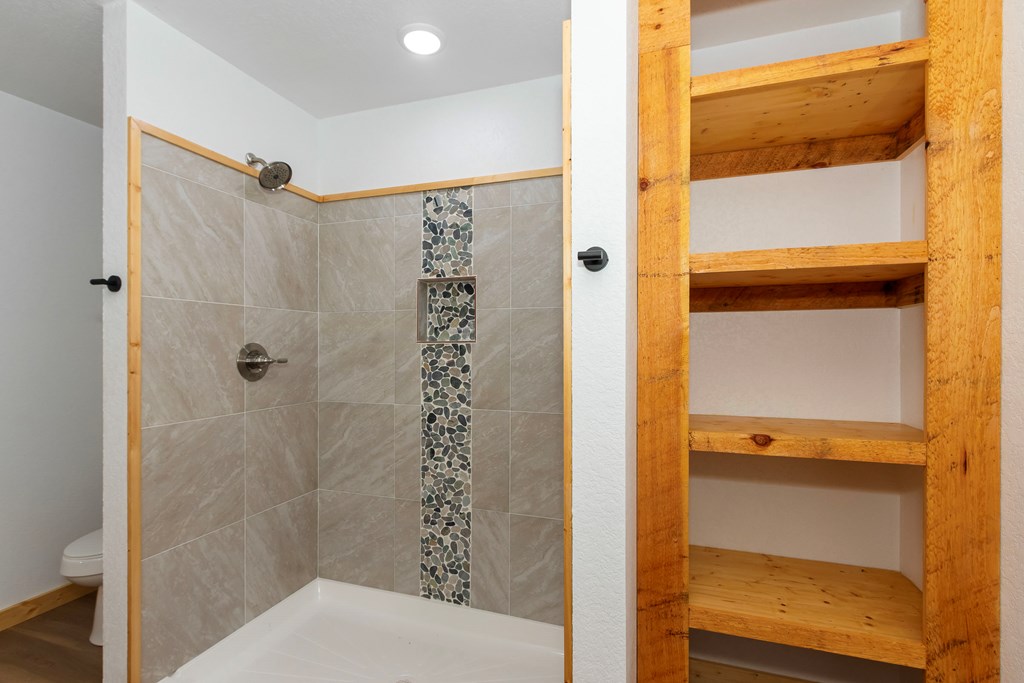 87 Tuscarora Trail Property Photo 48