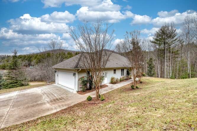 105 Carroll Lake Lane Property Photo 64