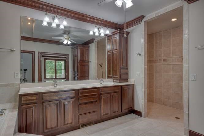 29 Caboose Lane Property Photo 24