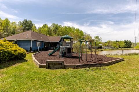 166 Mountain Meadows Drive Property Photo 28
