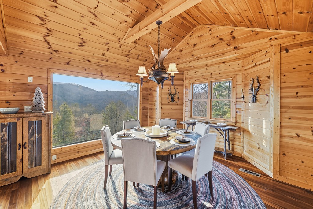 101 Falling Rock Road Property Photo 18