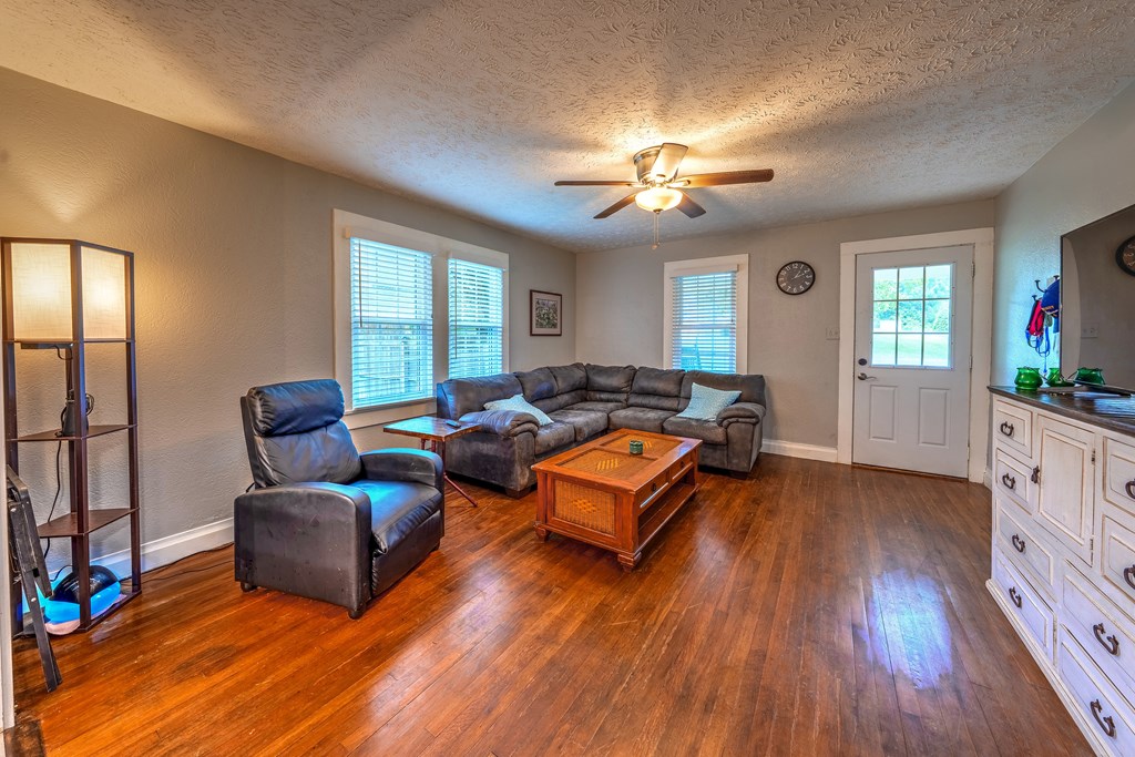 105 Bypass Road Property Photo 3
